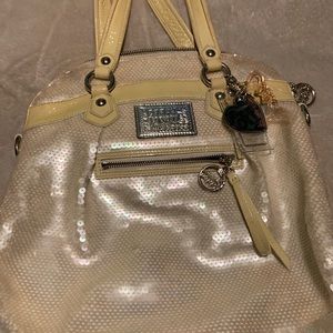 Coach poppy purse sequins